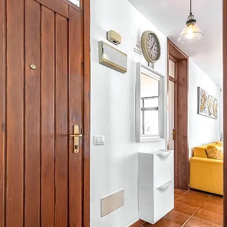 Apartment In Americas Playa De Troya